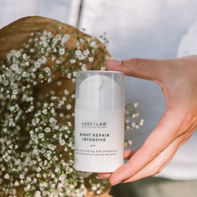 AbbeyLab Night Repair - Herstellende nachtcrème met natuurlijke ingrediënten - Voedt en herstelt de huid (50 ml)