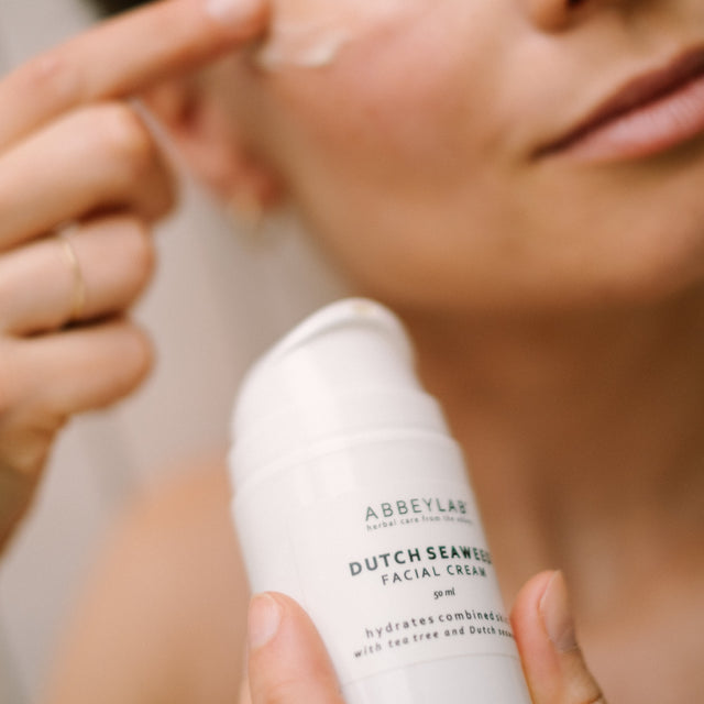 Dutch Seaweed Facial Cream | hydraterend en antibacterieel met Tea Tree | 50 ml